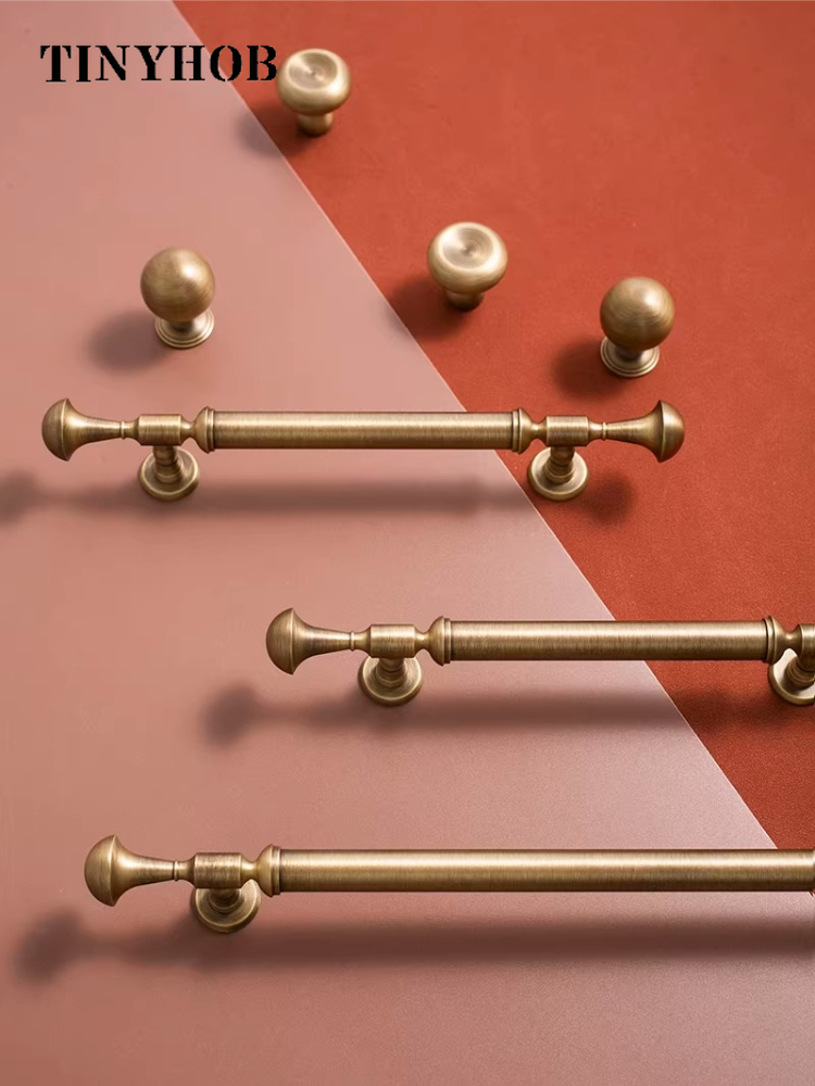 Vintage Furniture Hardware Pulls - Vintage Massivmessing-Schrankgriffe / Amerikanischer Retro-Stil Antik-Bronze