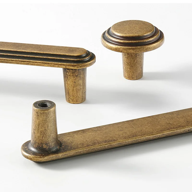 Retro-Griffe, antikes Messing, – Vintage Furniture Hardware Pulls Bewertung und Preis